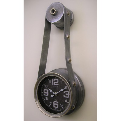 Klok industrieel metaal CB4