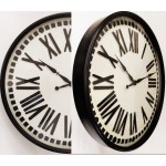 Zwarte metalen klok XL met opgelegede cijfers